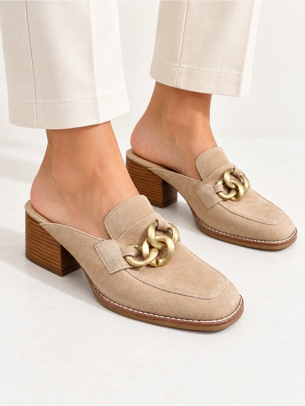 Steve Madden LORIE Women’s Tan Leather Mule Loafers Gold Chain Square Toe Size 9